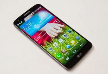 LG Y70