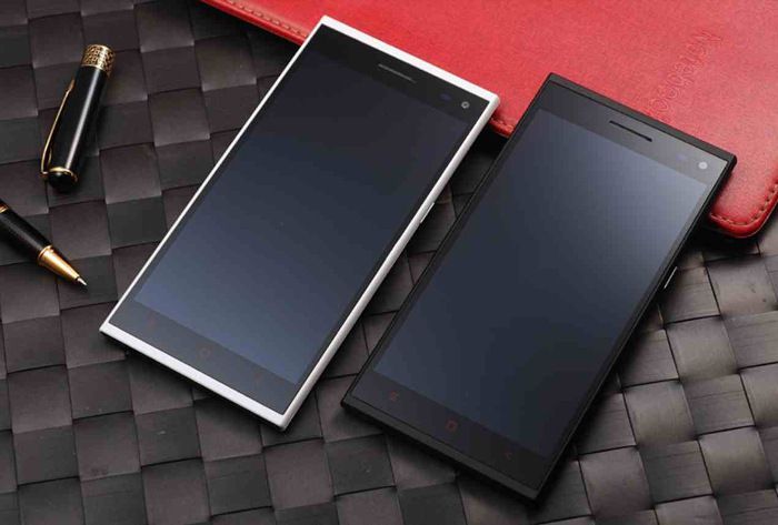Elephone P2000