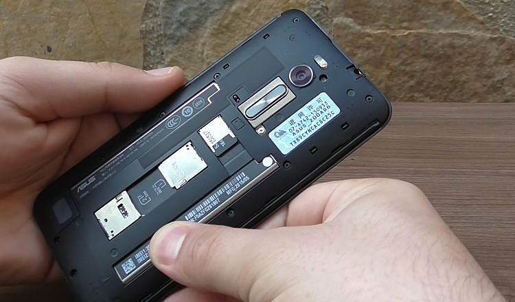 Asus Zenfone 2 μπαταρια