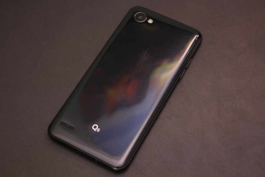 LG Q6 κριτικές review