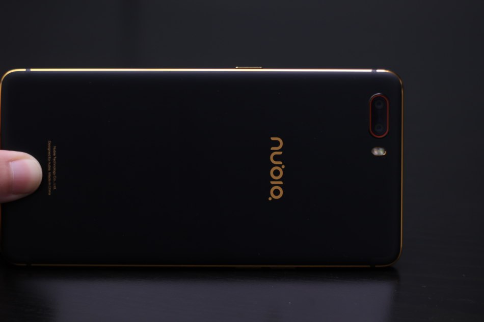 Nubia M2