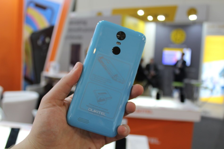 Oukitel C8