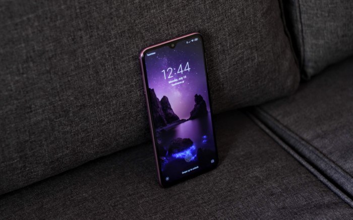 Xiaomi Mi 9 SE μέσα στα πιο καλά κινητά για το 2019