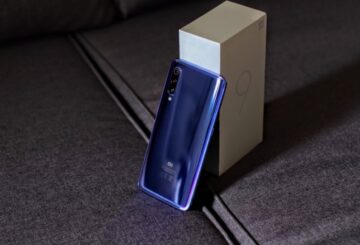 Xiaomi Mi 9 Unboxing Video