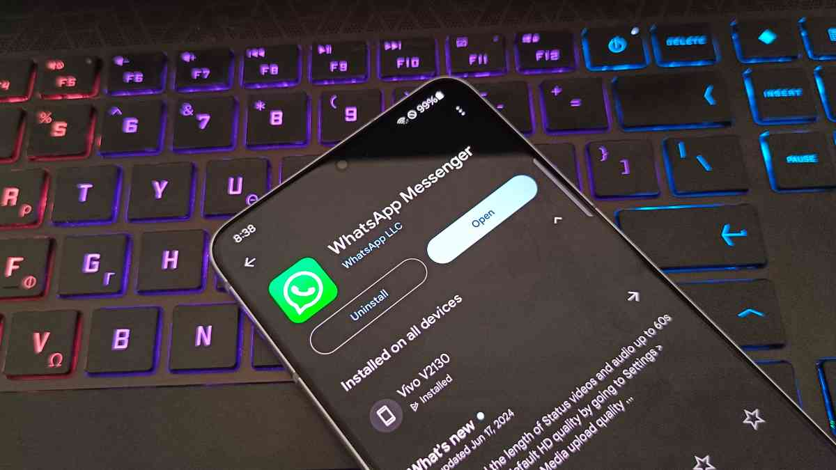 whatsapp play store